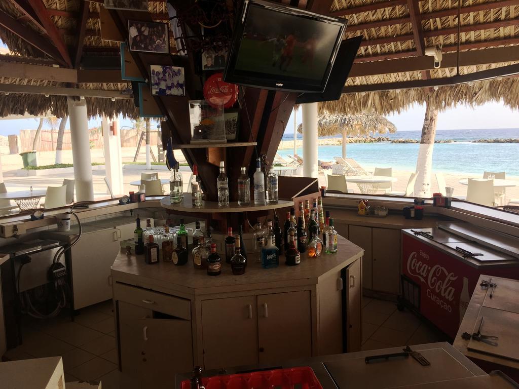 Holiday Beach Resort And Casino Willemstad Exterior foto
